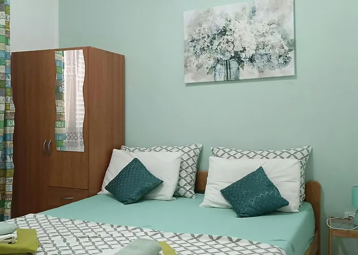 1 Bedroom Stunning In Апартаменты *