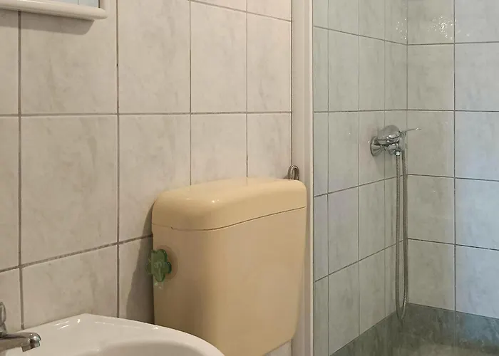 1 Bedroom Stunning In Apartamento *